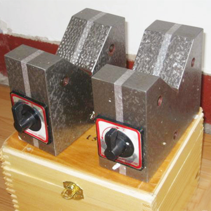 Karanta ƙarin game da matsanancin magnetic v